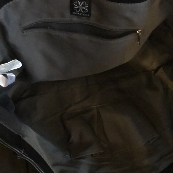 Avon, black, leather and suede tote bag. - Picture 5 of 10